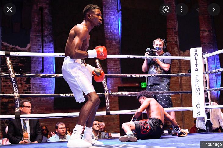 Prince Dzanie of Ghana wins first fight in the US