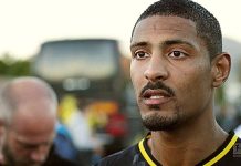 Sebastien Haller makes return to football after cancel battle Sebastien Haller makes return to football after cancel battle