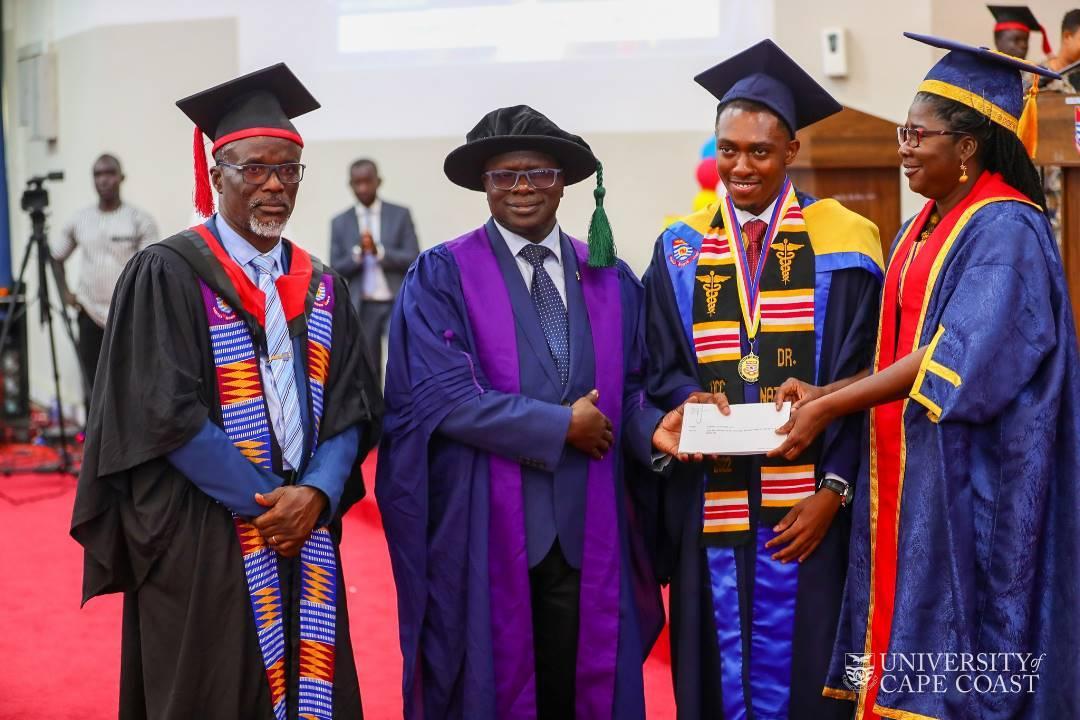 Young graduating doctor sweeps 16 awards at UCC’s congregation Young graduating doctor sweeps 16 awards at UCC’s congregation