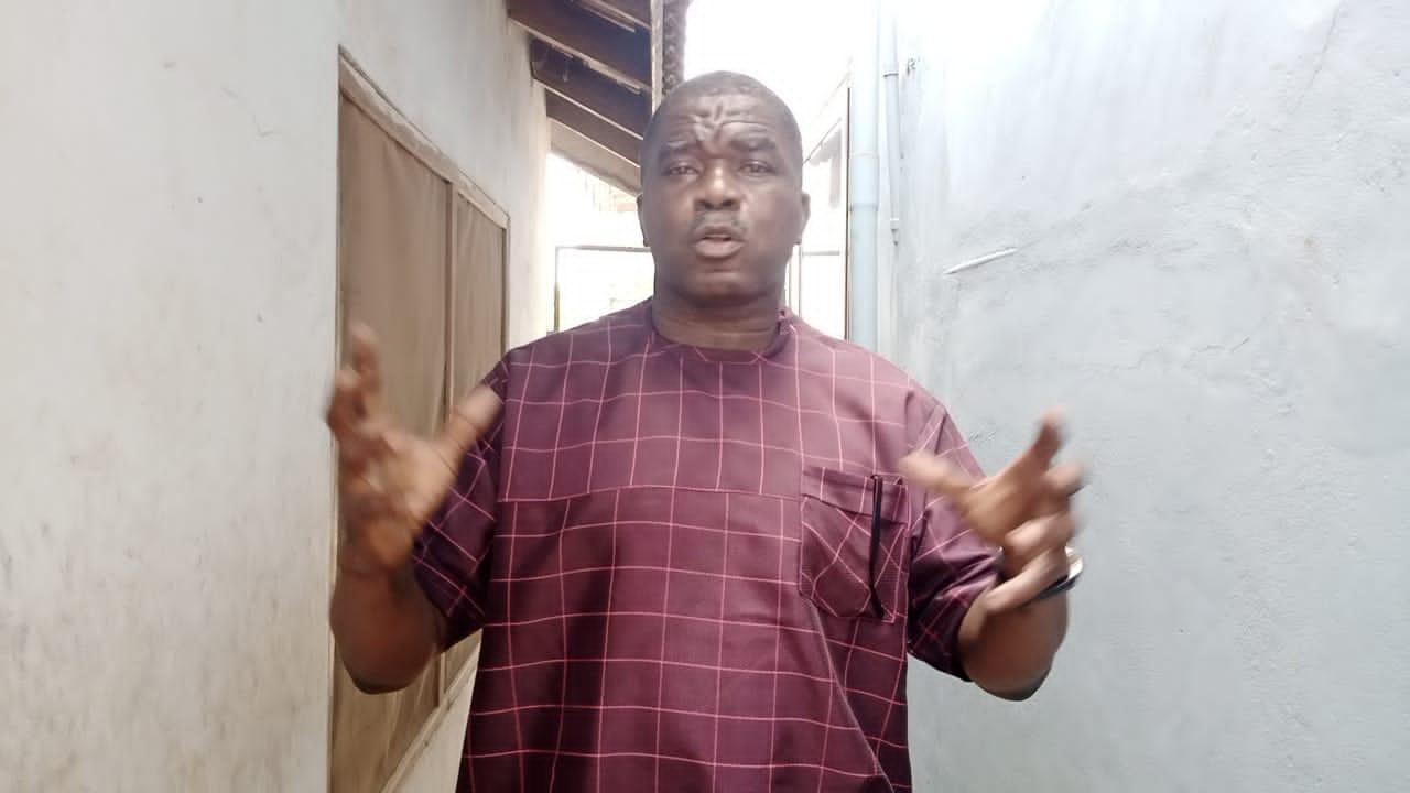 Jomoro NDC aspiring PC sees skirt & blouse if… Jomoro NDC aspiring PC sees skirt & blouse if…
