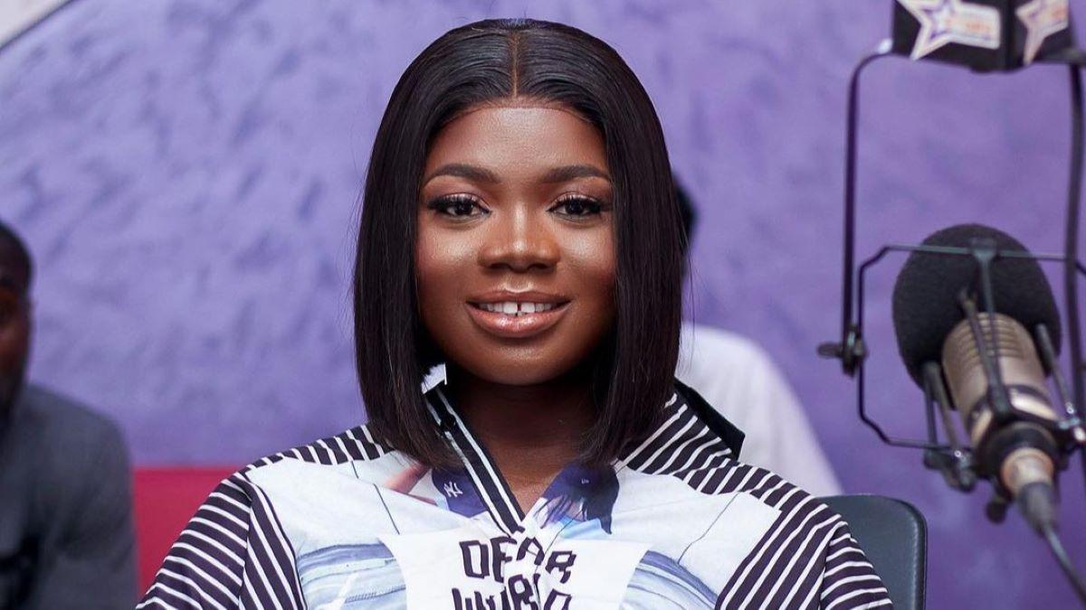 Ay eL Crowned As Africa Arts & Achievers Awards African Artiste Of The Year Ay eL Crowned As Africa Arts & Achievers Awards African Artiste Of The Year