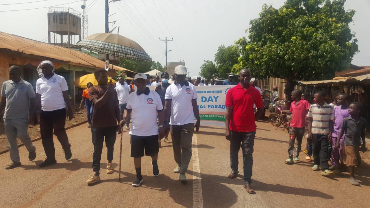 Negotiate with government to resolve concerns – Workers urged Negotiate with government to resolve concerns – Workers urged