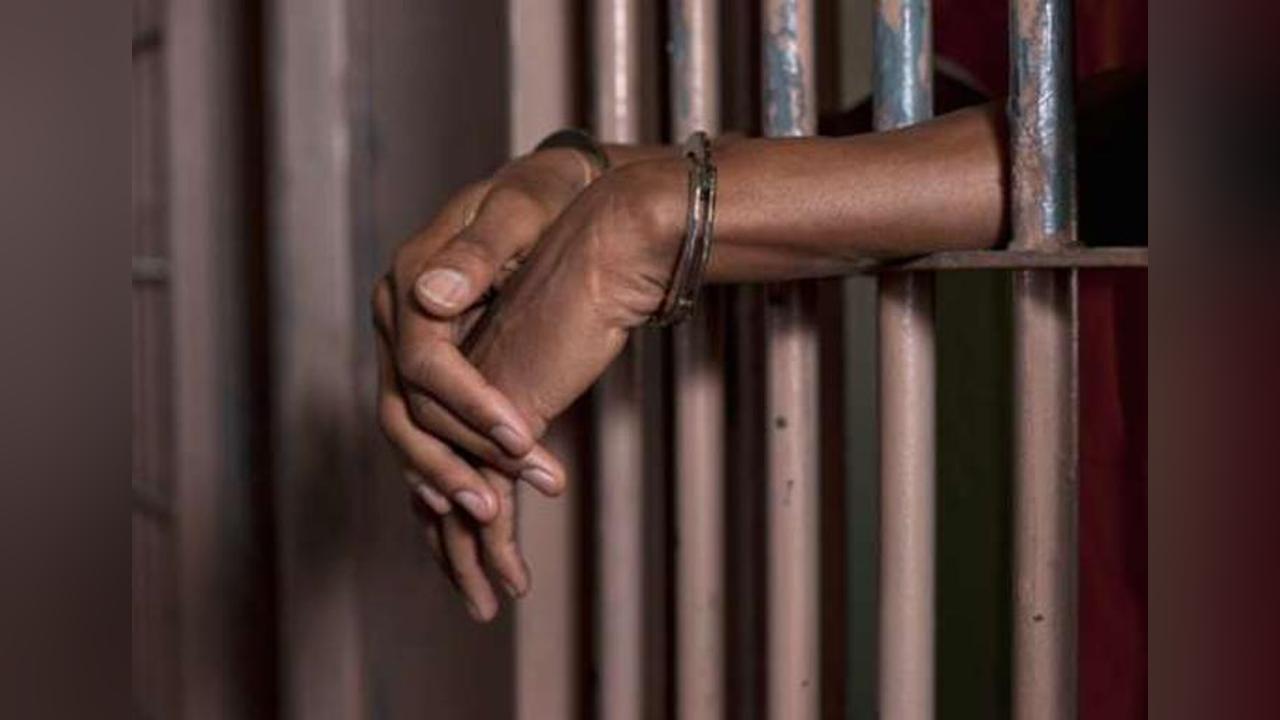 Three remanded for allegedly stealing school computers Three remanded for allegedly stealing school computers
