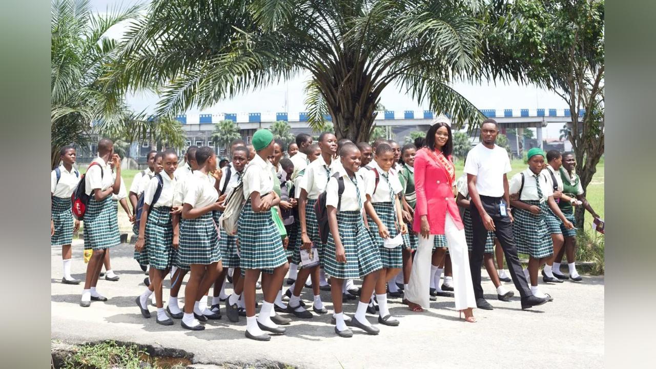 Esther Gabriel unveils Initiative Combating Plastic Pollution in Africa Esther Gabriel unveils Initiative Combating Plastic Pollution in Africa
