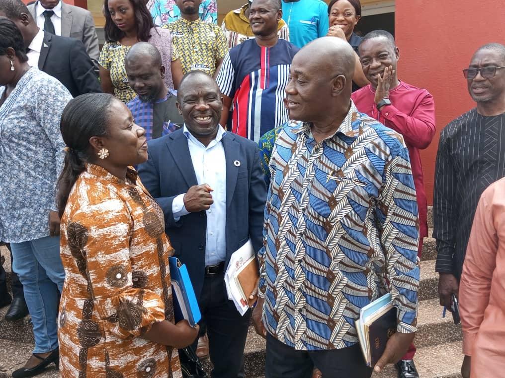 Gov’t urged to invest directly in local economies Gov’t urged to invest directly in local economies