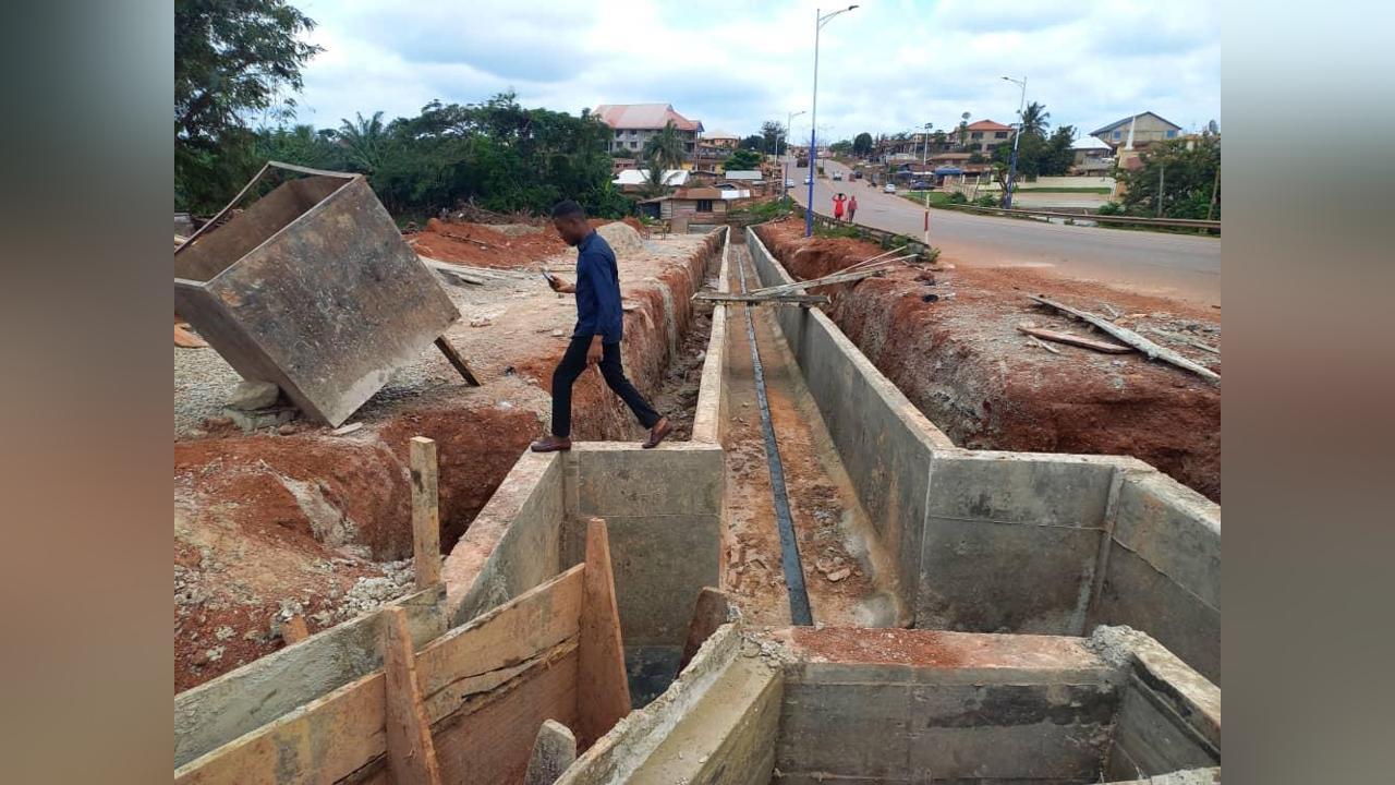 Bono Regional Minister Inspects Vital Drainage System Bono Regional Minister Inspects Vital Drainage System