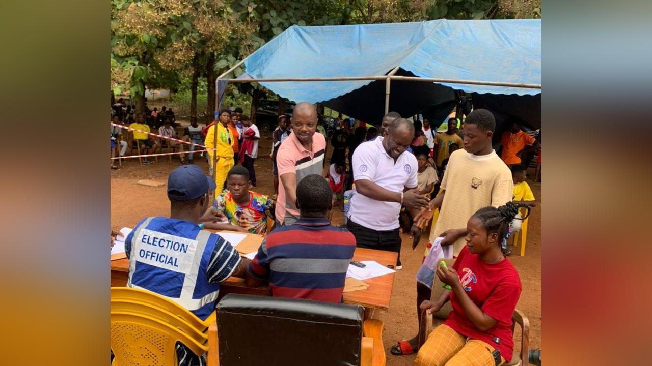NCCE commends citizens for peaceful Voter registration exercise NCCE commends citizens for peaceful Voter registration exercise