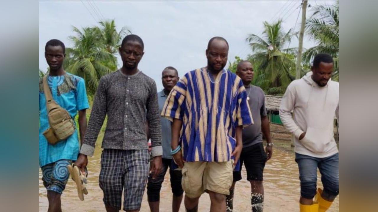 Torgbi Adamah tours flooded communities in Somé, pledges support for victims Torgbi Adamah tours flooded communities in Somé, pledges support for victims