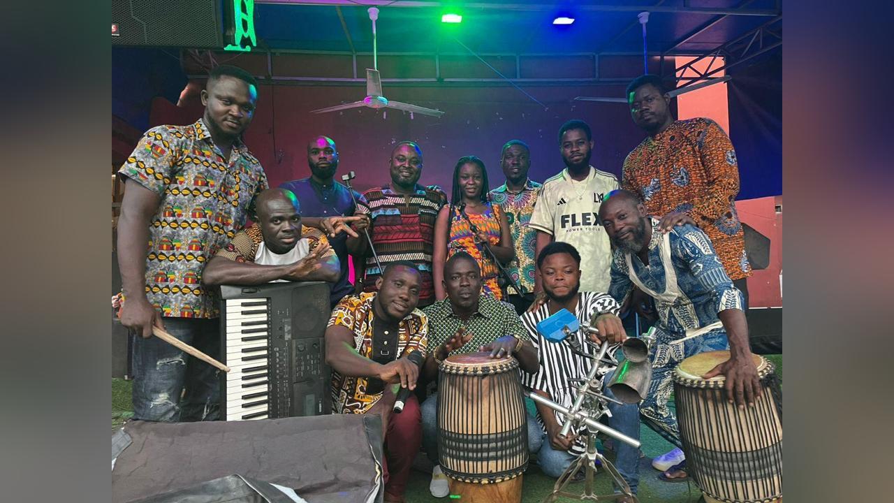 The Arepo Band Intl. Sets To Begin Their European Tour This Christmas The Arepo Band Intl. Sets To Begin Their European Tour This Christmas