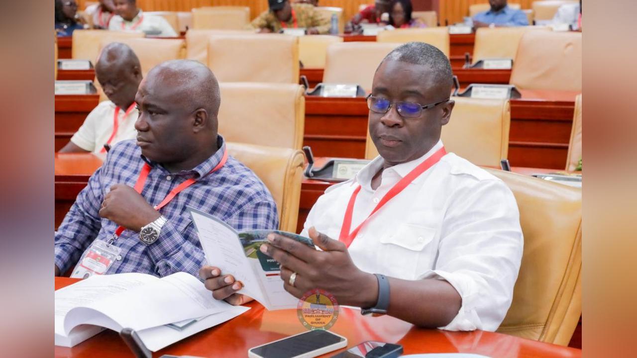 Apologise to former President Mahama – Minority in Parliament urges COCOBOD CEO Apologise to former President Mahama – Minority in Parliament urges COCOBOD CEO