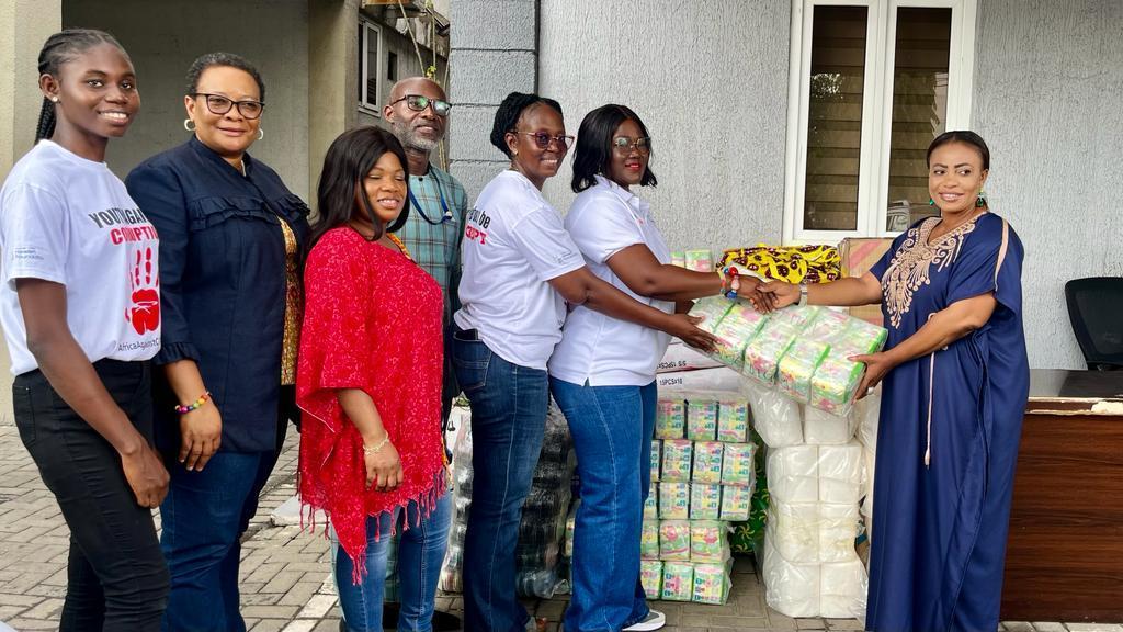 CSOs Unite in Supporting Citifm’s Flood Relief Initiative CSOs Unite in Supporting Citifm’s Flood Relief Initiative