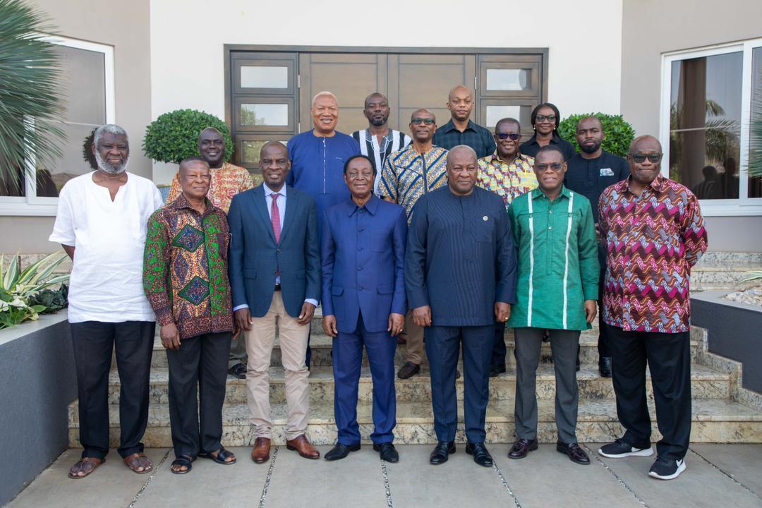 Dr. Kwabena Duffuor and his team pay courtesy call on Mahama Dr. Kwabena Duffuor and his team pay courtesy call on Mahama