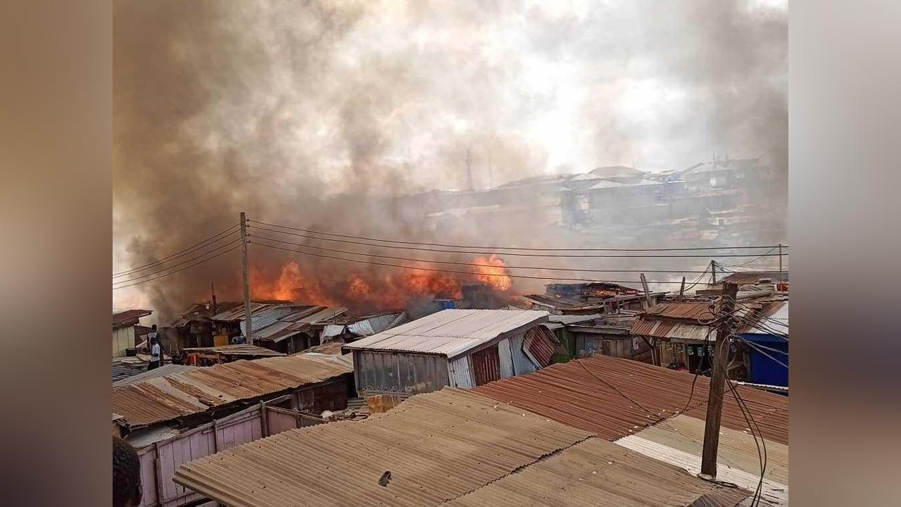 Fire destroys over 50 shops at Frenchline in Kumasi Fire destroys over 50 shops at Frenchline in Kumasi