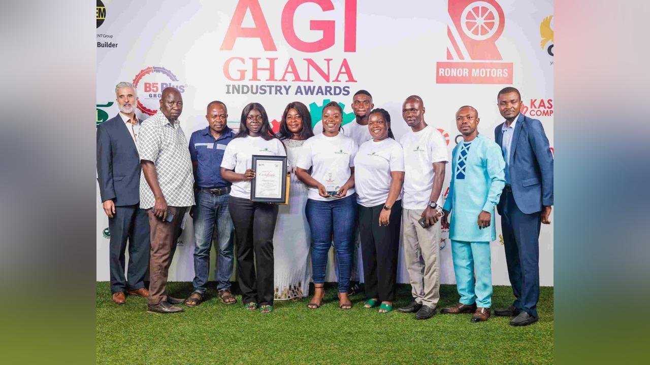 Mariseth crown the winner of Esther Ocloo award Mariseth crown the winner of Esther Ocloo award