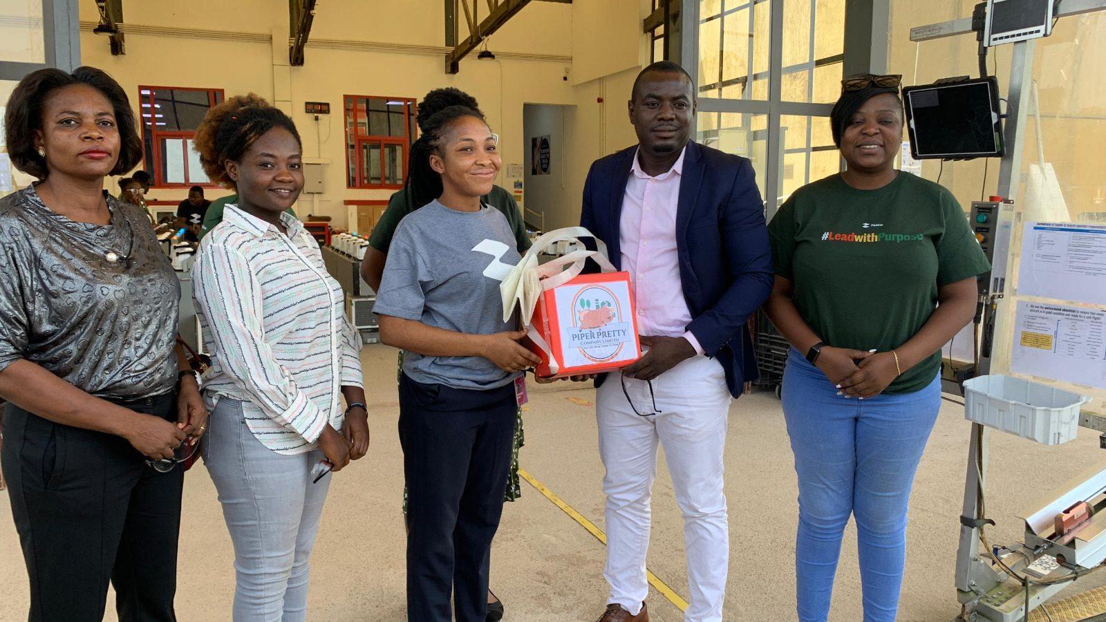 Zipline to Deliver Swine Semen to Pig Farms for Artificial Insemination Zipline to Deliver Swine Semen to Pig Farms for Artificial Insemination
