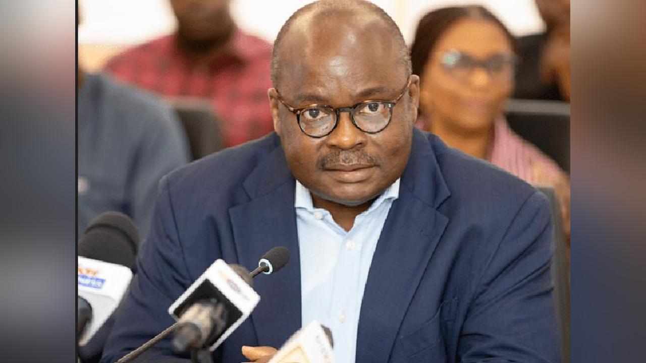 Bank of Ghana directs Société Générale to submit full list of persons interested in acquiring their shares Bank of Ghana directs Société Générale to submit full list of persons interested in acquiring their shares