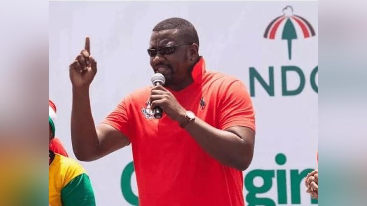 I was prevented from engaging first-time voters – John Dumelo on viral video showing confrontation with NPP agents I was prevented from engaging first-time voters – John Dumelo on viral video showing confrontation with NPP agents