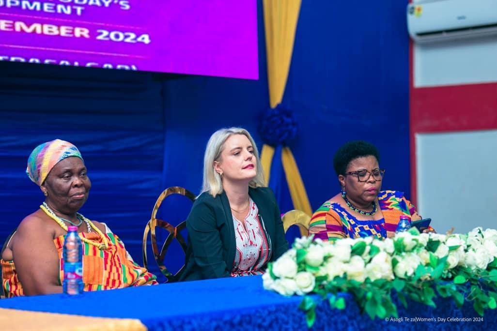 Make Deliberate Effort to Network and Support each OtherSwiss