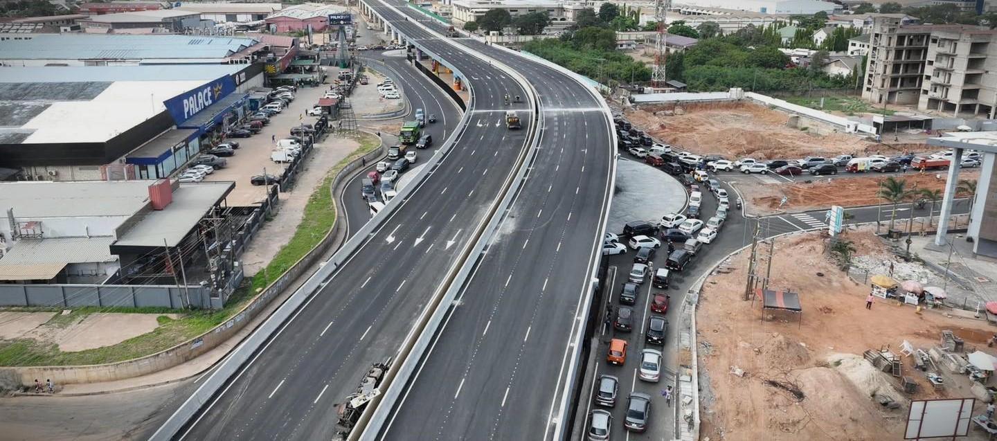 President Akufo-Addo Inaugurates Flower Pot Interchange, 14 Others in Progress President Akufo-Addo Inaugurates Flower Pot Interchange, 14 Others in Progress