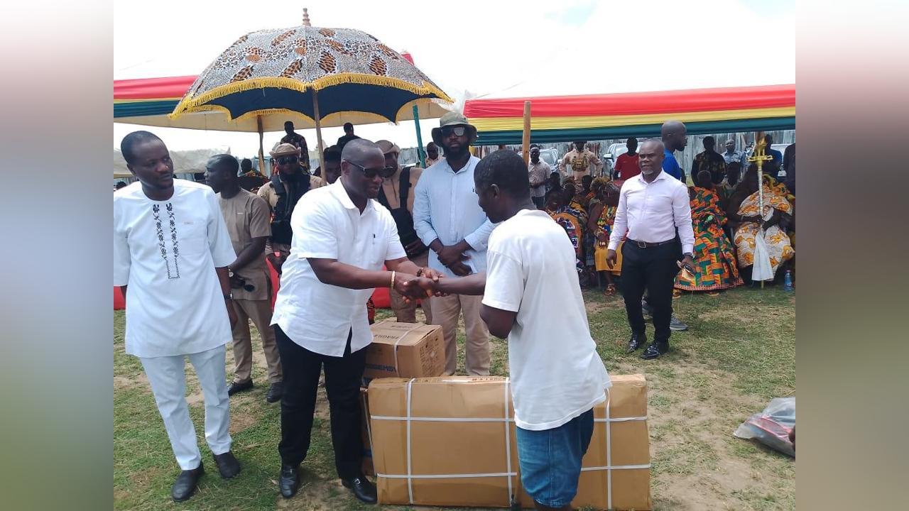 Ellembelle MP Empowers 316 Disabled Apprentices Ellembelle MP Empowers 316 Disabled Apprentices