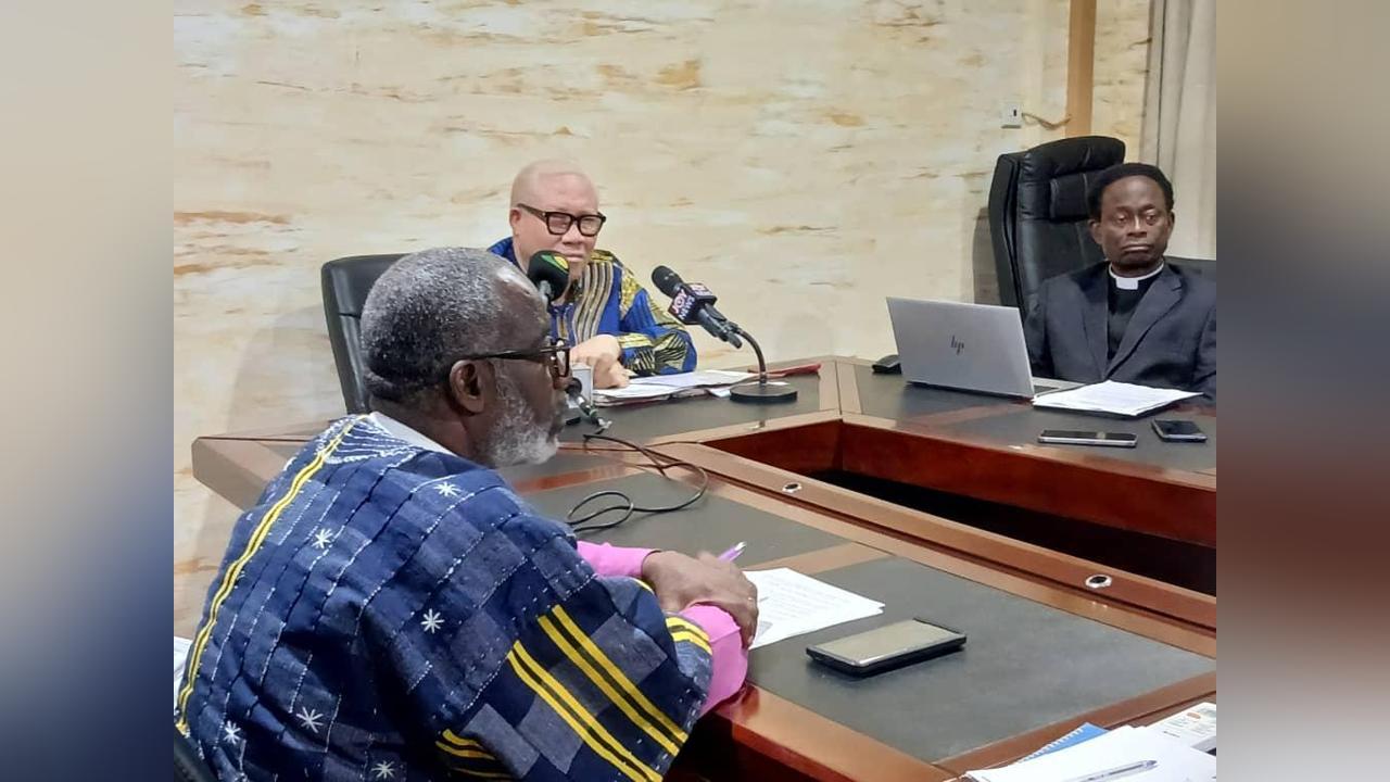 Don’T Follow Blindly Transgender’S Conduct on Social Media Don’T Follow Blindly Transgender’S Conduct on Social Media