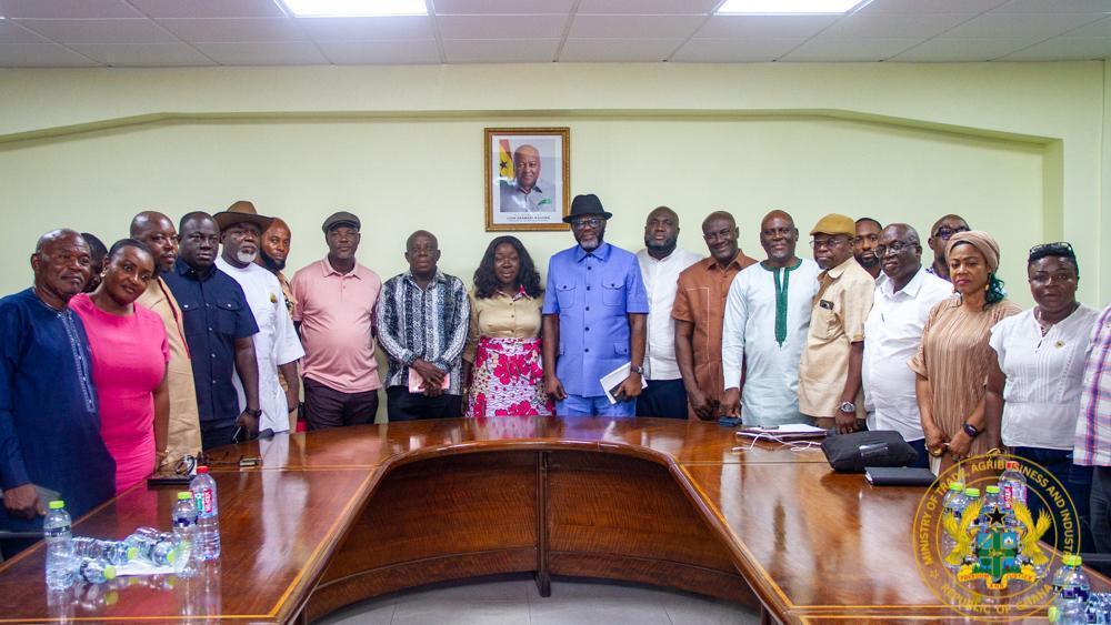 Trade Minister Engages Transport Operators on Prices Trade Minister Engages Transport Operators on Prices