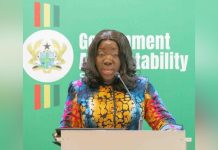 Trade Minister Unveils Plans for Three Garment Factories Trade Minister Unveils Plans for Three Garment Factories