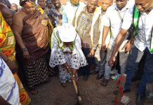 Chief Urges Collaboration for Swift Market Project Completion Chief Urges Collaboration for Swift Market Project Completion