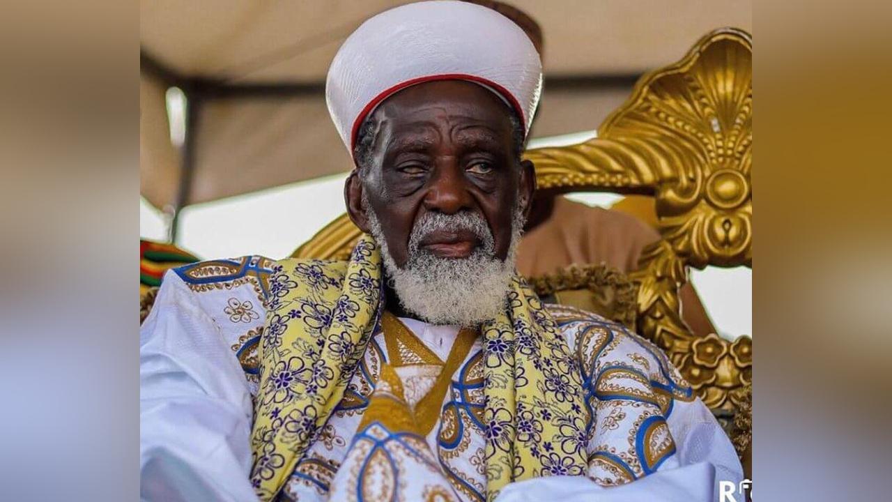 Speaker Praises Chief Imam for Humanitarian Work Speaker Praises Chief Imam for Humanitarian Work