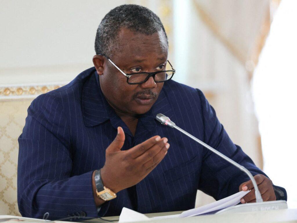 Refus d’extrader l’ex-président centrafricain François Bozizé, selon le président Umaro Sissoco Embalo Refus d’extrader l’ex-président centrafricain François Bozizé, selon le président Umaro Sissoco Embalo