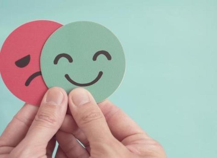 Analyse des Émotions Faciales pour Prévenir Rechutes Analyse des Émotions Faciales pour Prévenir Rechutes