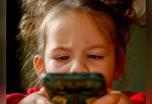 INTERVIEW. « il Faut Éviter les Écrans à L’école Primaire » INTERVIEW. « il Faut Éviter les Écrans à L’école Primaire »