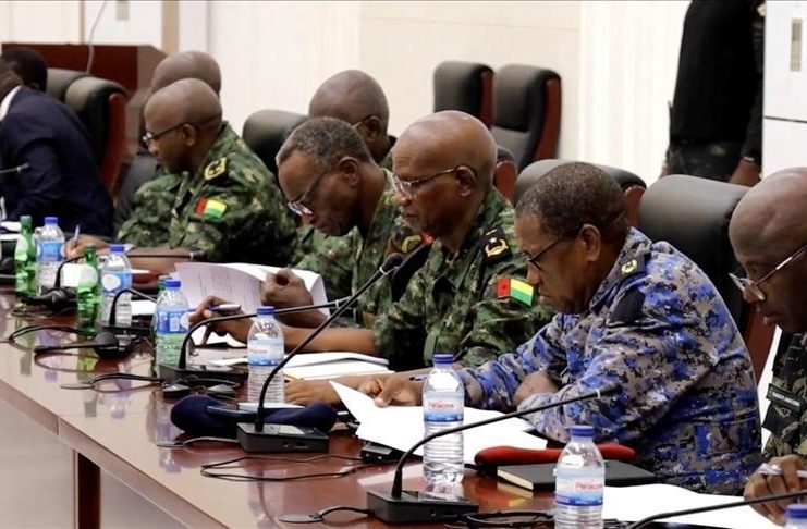 La CEDEAO Suspend le Pays AprèS le Coup D’ÉTat La CEDEAO Suspend le Pays AprèS le Coup D’ÉTat