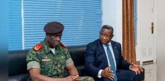 Médiateurs Ouest-Africains et Dirigeants Bissau-Guinéens Médiateurs Ouest-Africains et Dirigeants Bissau-Guinéens