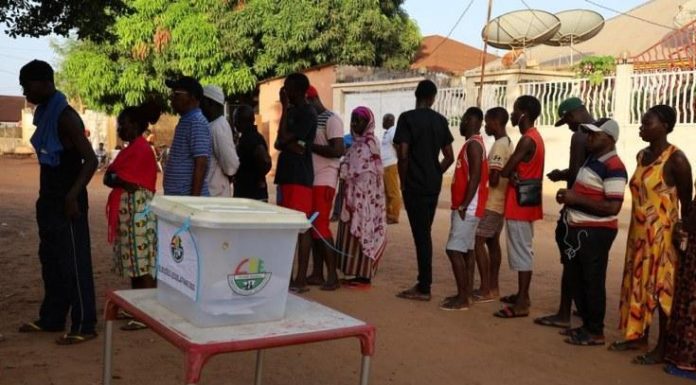 Guinée-Bissau Adopte une Nouvelle Constitution Guinée-Bissau Adopte une Nouvelle Constitution