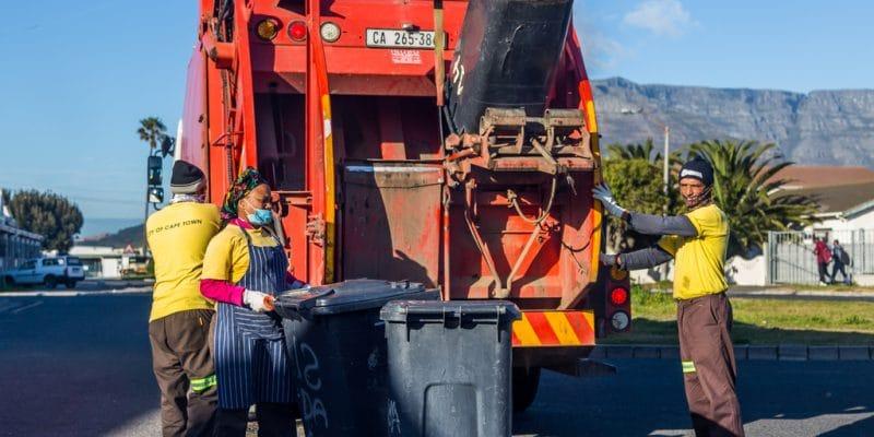 https://www.afrik21.africa/afrique-du-sud-letat-renforce-le-dispositif-de-collecte-des-dechets-dans-20-villes https://www.afrik21.africa/afrique-du-sud-letat-renforce-le-dispositif-de-collecte-des-dechets-dans-20-villes