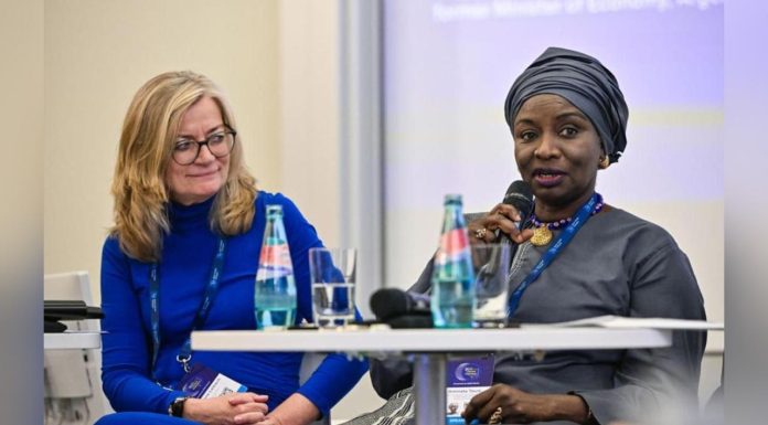 Taux D’Emprunt Quatre Fois Supérieurs À la Discrimination Taux D'Emprunt Quatre Fois Supérieurs À la Discrimination