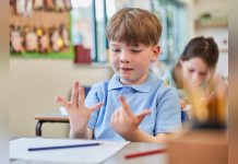 Apprentissage des Maths: Compter sur Ses Doigts Essentiel Apprentissage des Maths: Compter sur Ses Doigts Essentiel