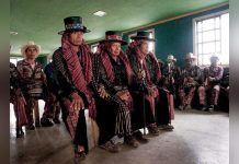 Non, les Mayas N’Ont pas Disparu Non, les Mayas N’Ont pas Disparu