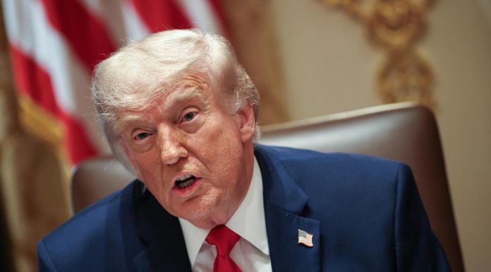 Les USA Pressent L’Europe D’Imposer des Restrictions Liées à L’Ebola Les USA Pressent L’Europe D’Imposer des Restrictions Liées à L’Ebola