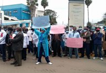 KNH workers go on strike, accuse SRC of playing hardball