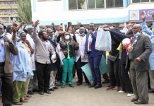KNH employees walk out on patients to push for high pay