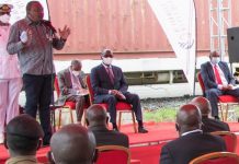 Resign if not happy with your salary, President Uhuru tells public officers