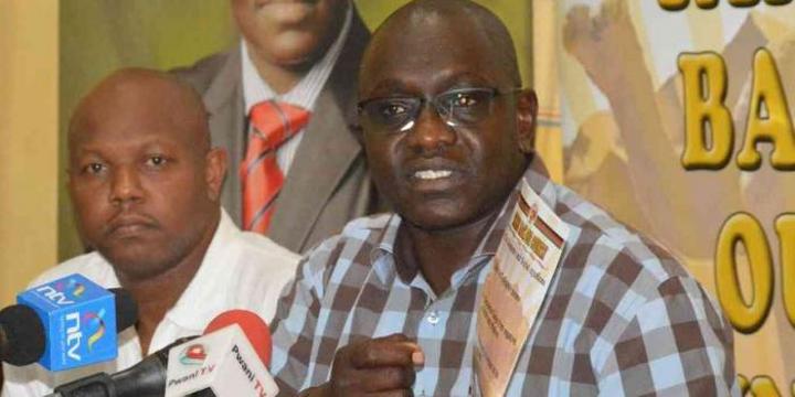 Ekuru Aukot & Wife Caught up in Ksh600,000 Car Case Ekuru Aukot & Wife Caught up in Ksh600,000 Car Case