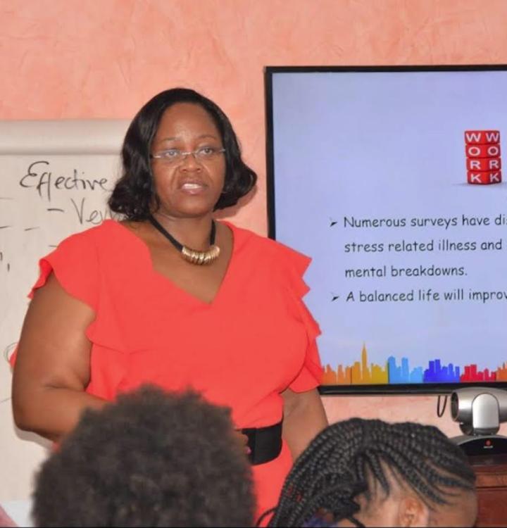 Understanding internal customer care experience Understanding internal customer care experience