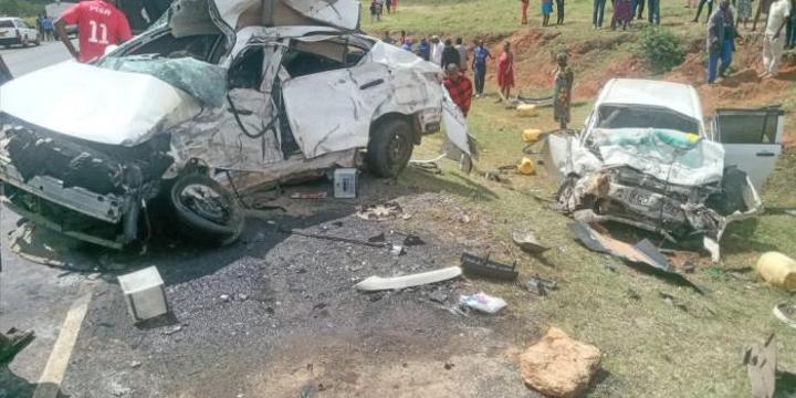 5 Dead in Grisly Highway Accident 5 Dead in Grisly Highway Accident