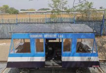 S.Africa teens build solar train as power cuts haunt commuters S.Africa teens build solar train as power cuts haunt commuters