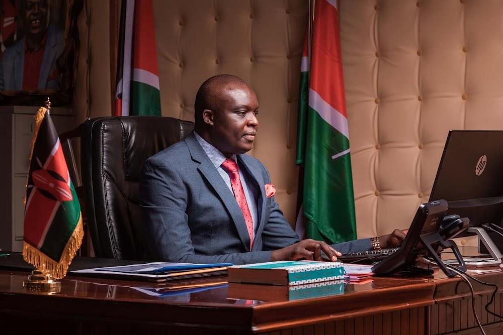 CAS Osiany hails ministry staff as he bids them farewell CAS Osiany hails ministry staff as he bids them farewell