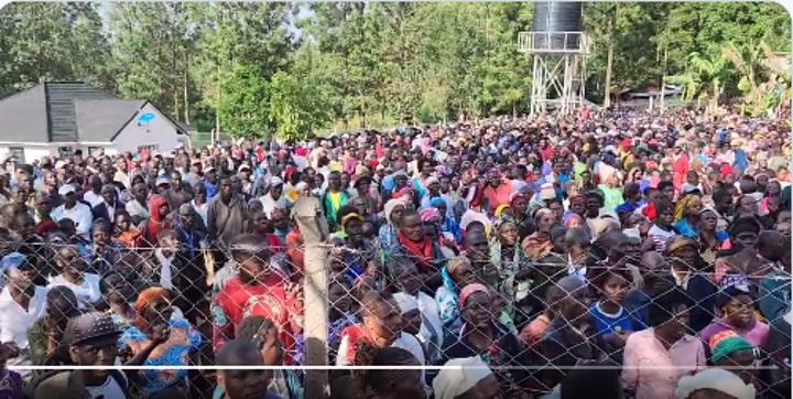 Mumias residents flock MP Salasya's compound for Christmas gifts Mumias residents flock MP Salasya's compound for Christmas gifts