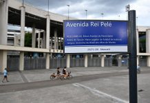 Pele immortalized, Aouar dumps France for Algeria Pele immortalized, Aouar dumps France for Algeria